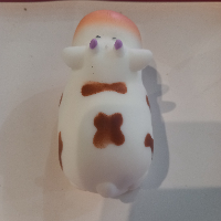 סקווישי פרה נידו 6 ס''מ  -  Squishy Cow Nido 6 cm TG-367-18