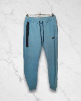 מכנסי טרנינג Nike Tech Fleece – תכלת | מידה M