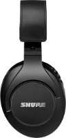 אוזניות אולפן מקצועיות Shure SRH440A – אוזנייה שחורה בודדת עם לוגו Shure על כרית האוזן