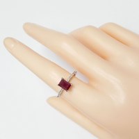 טבעת מכסף משובצת אבן רובי אדומה ואבני זרקון RG1850 | תכשיטי כסף 925 | טבעות כסף
