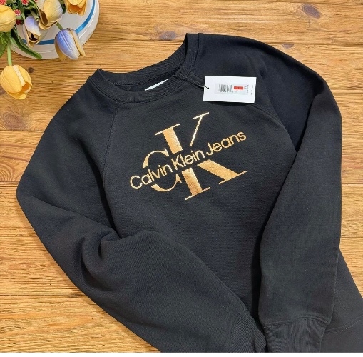 סווצר שחור לוגו גדול קלווין קליין   Big logo Calvin Klein