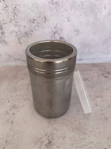 מפזר קמח / אבקת סוכר