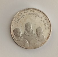 Moon  - אפולו 11, הנחיתה על הירח, שנת 1969, מדליה כסף טהור/1000 , 30 מ"מ,13 גרם