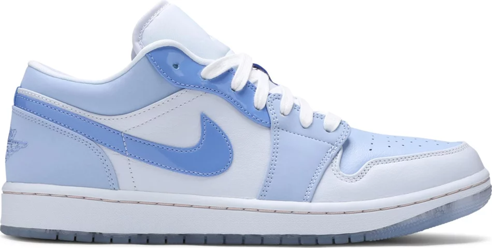 Air Jordan 1 Low SE Mighty Swooshers