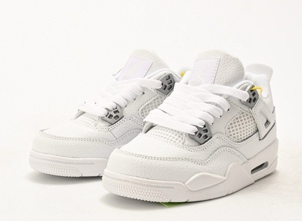 נעלי אייר ג'ורדן ילדים רטרו Nike Air Jordan 4 לבן