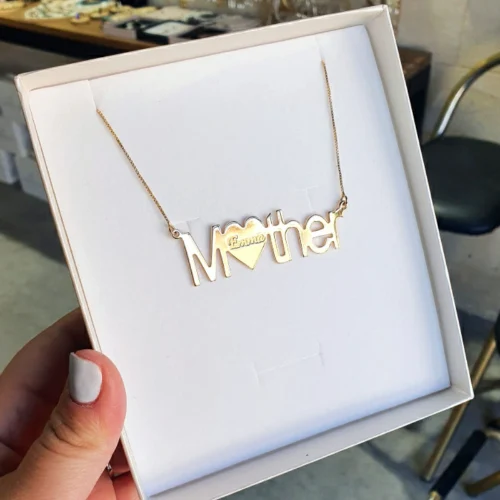 שרשרת MOTHER וחריטת שמות ילדים