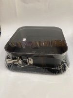 תבנית קפיץ מרובעת קוטר 24