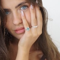 טבעת 5 יהלומים מעבדה