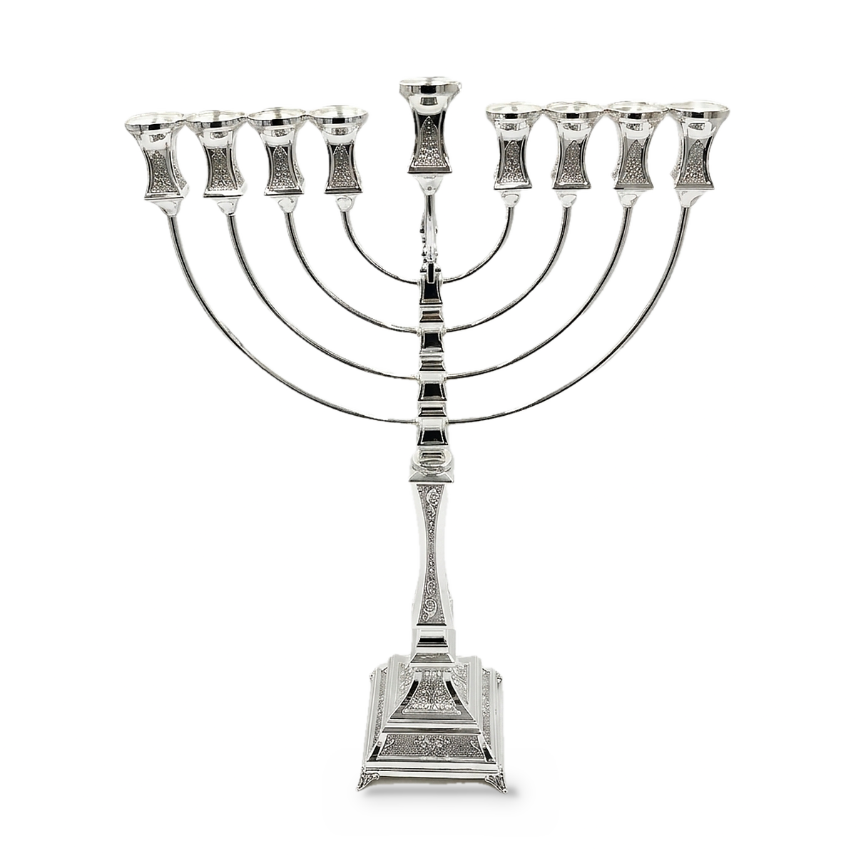חנוכיה מכסף טהור לבני בעבודת ריקוע 55 ס"מ – מבט מלפנים