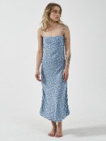 שמלת THRILLS POWDER BLUE תכלת מודפס