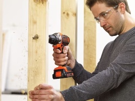 גוף ומקדחה מבית בלאק אנד דקר – Black+Decker Multievo MT218K-QW 18V עם תאימות לכל מערכת Multievo