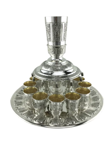 מחלק יין 12 גביעים לוגאנו מכסף טהור