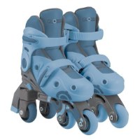 גלגיליות 2 ב-1 מידה 26-29 צבע כחול פסטל Globber 2 in 1 – זוג הגלגיליות מוצג עומד בצבע כחול פסטל על רקע לבן