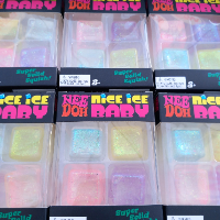 מארז סקווישי 4 קוביות נידו קרח   - Squishy 4 Nido Ice Cubes