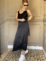 חצאית מעטפת - סאטן משי שחור