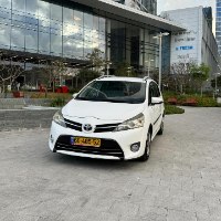 TOYOTA VERSO 2013