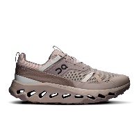 On Cloudhorizon Men Fog/Desert