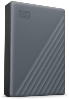 כונן קשיח חיצוני Western Digital My Passport 2TB USB-C – כונן קשיח אחד בצבע אפור כהה עם חצי תחתון בעל טקסטורת פסים אלכסוניים