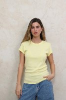 חולצה shiri