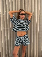 COOL SHORT STRIPES