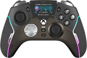 בקר משחק אלחוטי Turtle Beach Stealth Ultra – בקר משחק שחור עם מסך עליון ותאורת צד כחולה-ורודה