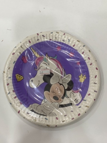 צלחות נייר מיקי מאוס סגולה 8 יח