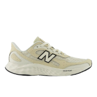 Fresh Foam Arishi V4 נעל ריצת כביש גברים צבע שמנת/ אבן | NEW BALANCE | ניו באלאנס