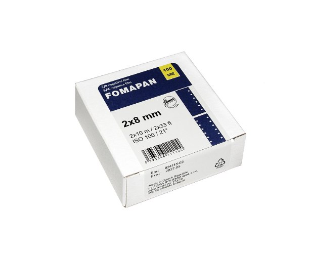Fomapan 100 2x8mm x 10m סרט נגטיב שחור לבן למסרטות 16 מ"מ או 8 מ"מ רגיל חרור בשני צדדים