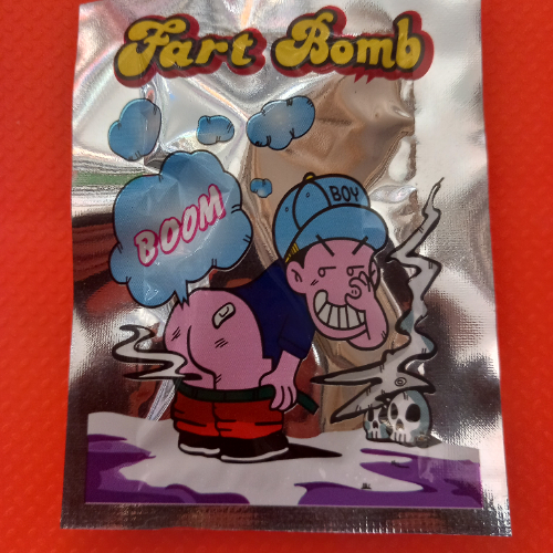 טריק פצצה של סירחון - FART BOMB