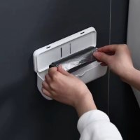 מתקן-אחסון-שקיות-אשפה-נתלה-סדר-וארגון-בבית-5