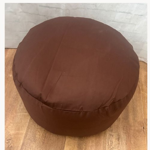 פוף עגול ארגונומי  במילוי קלקר
