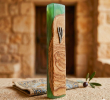 בית מזוזה ירוק בגודל 15 ס"מ