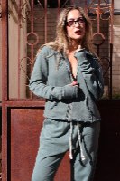 CROP HOODIE