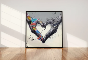 תמונת קנבס הדפס גרפיטי מעוצב של זוג ידיים היוצרות לב "Together We Heart" |תמונה טרנדית לבית או למשרד