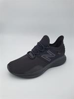 NB|NEW BALANCE|ניו באלאנס- MROAVLB- גברים- שחור שחור גומי רחב שרוך