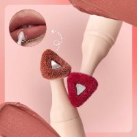 עט שפתון מאט חדשני המשלב עמידות מרבית, כיסוי אחיד ונוחות מבית SHEGLAM