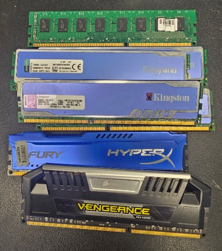 DDR3 8GB מפירוקים באיסוף עצמי בלבד