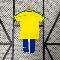 חליפת ילדים רטרו ברזיל בית 1998