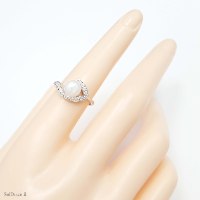 טבעת מכסף משובצת פנינה לבנה וזרקונים RG9097 | תכשיטי כסף 925 | טבעות עם פנינה