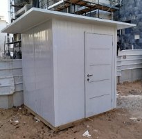 מבנה מבודד מפנלית עובי 5 ס"מ  מידות 3X3 מטר גובה 2.20