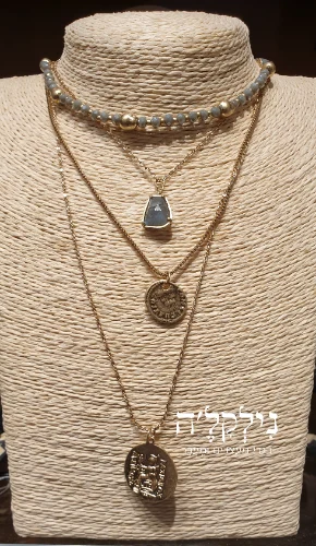 שרשרת גלאם רביעיה משובצת אבני קריסטל זית