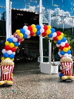 Sky Popcorn Circus - קשת קרקס ופופקורן