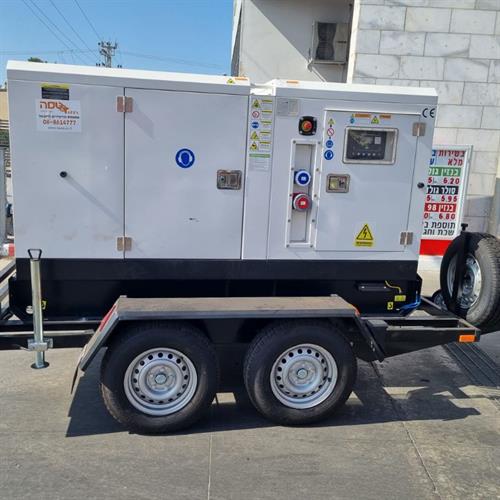 להשכרה גנרטורים תעשייתיים 100KVA CUMMINS לתקופה קצרה או ארוכה