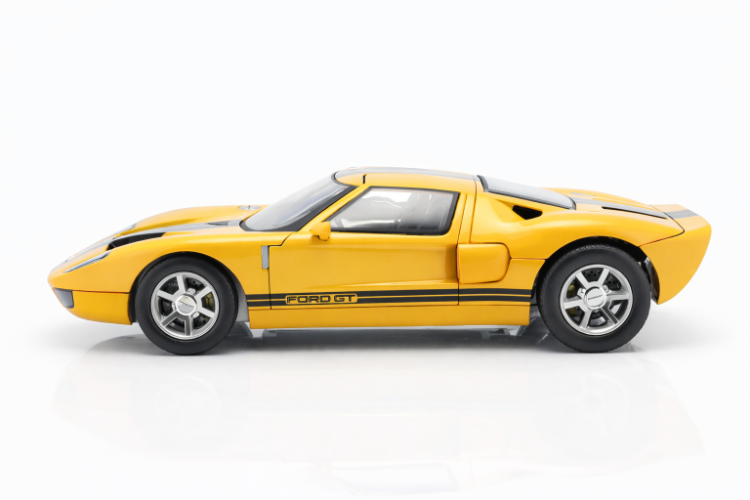 מוטורמקס דגם פורד Ford GT Concept בקנה מידה 1:12 – דגם אספנות איכותי | Motormax