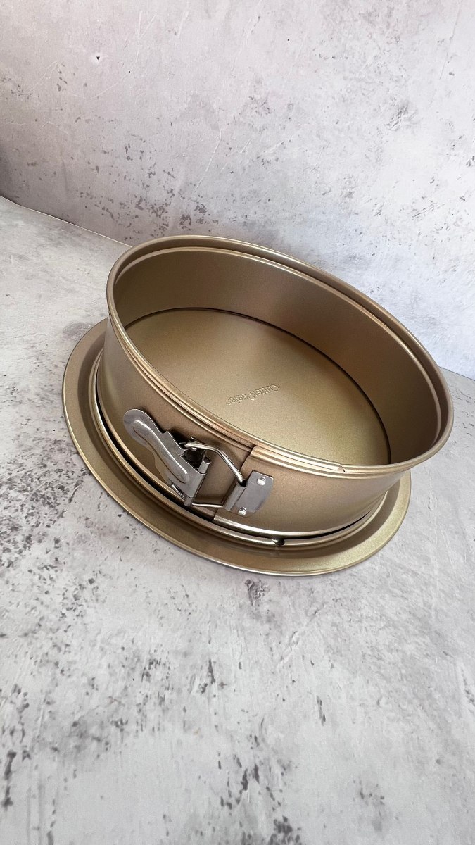 תבנית קפיץ לאפייה נון סטיק 24*8 סמ- CutterPeeler