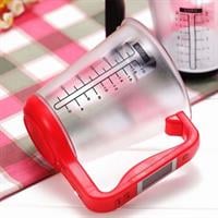 משקל דיגיטלי למטבח משולב בכוס מדידה