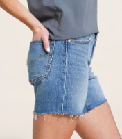 501® Mid-Thigh Stretch Short Levi's® שורט