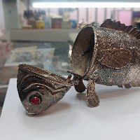 דג עשוי כסף בשמים יודאיקה