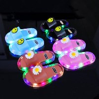 כפכפי LED לילדים במגוון צבעים