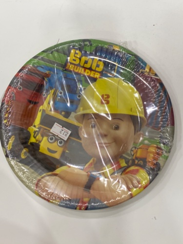 צלחות נייר 8 יח בוב הבנאי